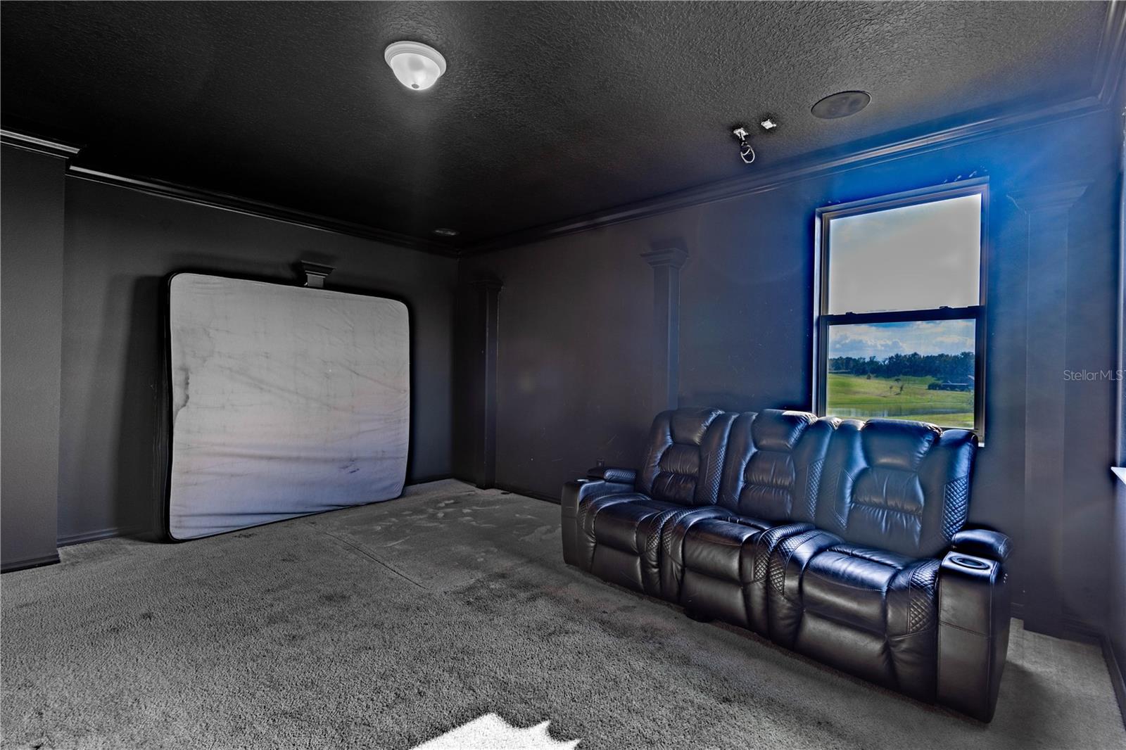 Image 43 of 68 For 2468 Verde View Drive