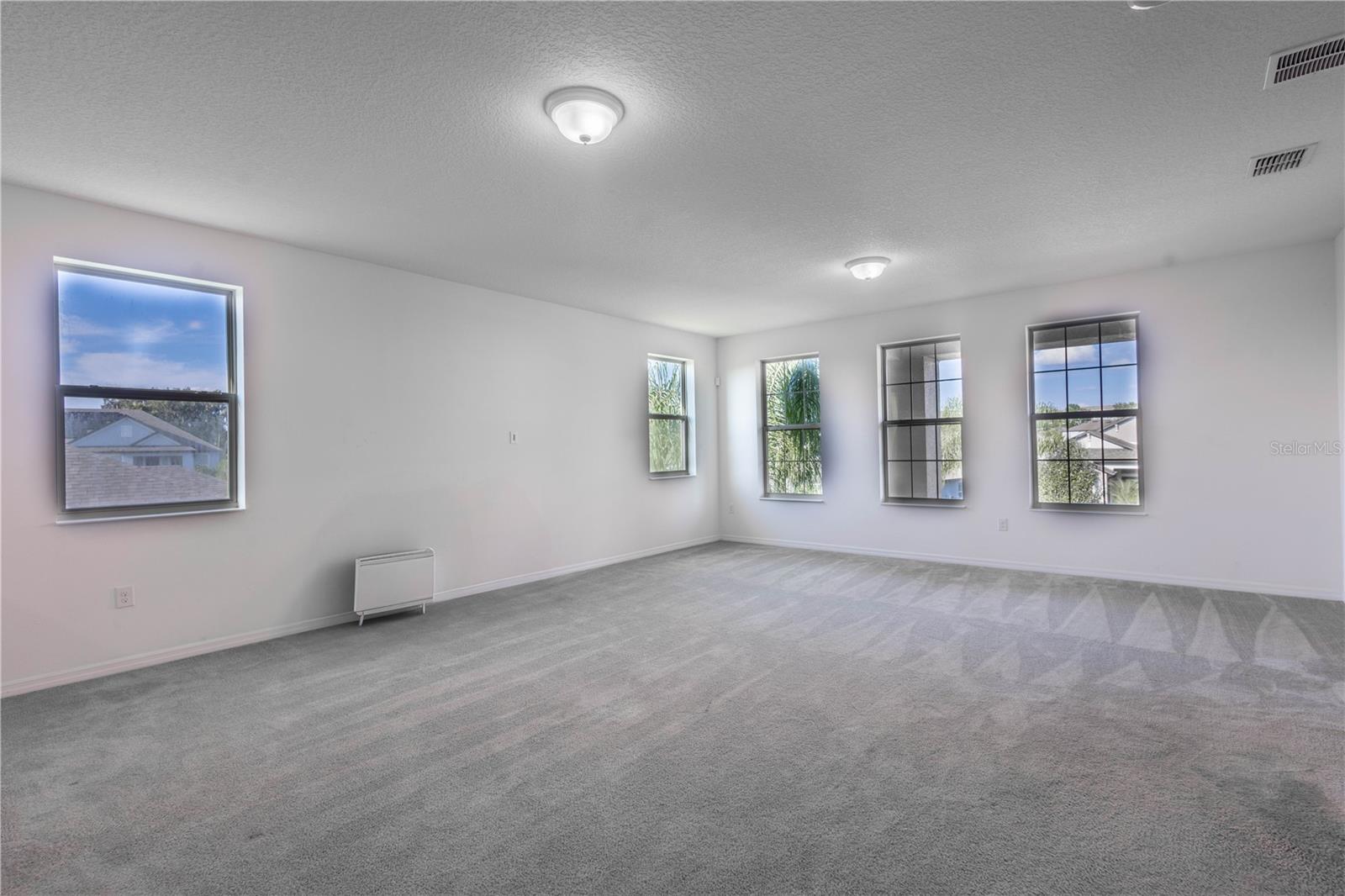 Image 44 of 68 For 2468 Verde View Drive