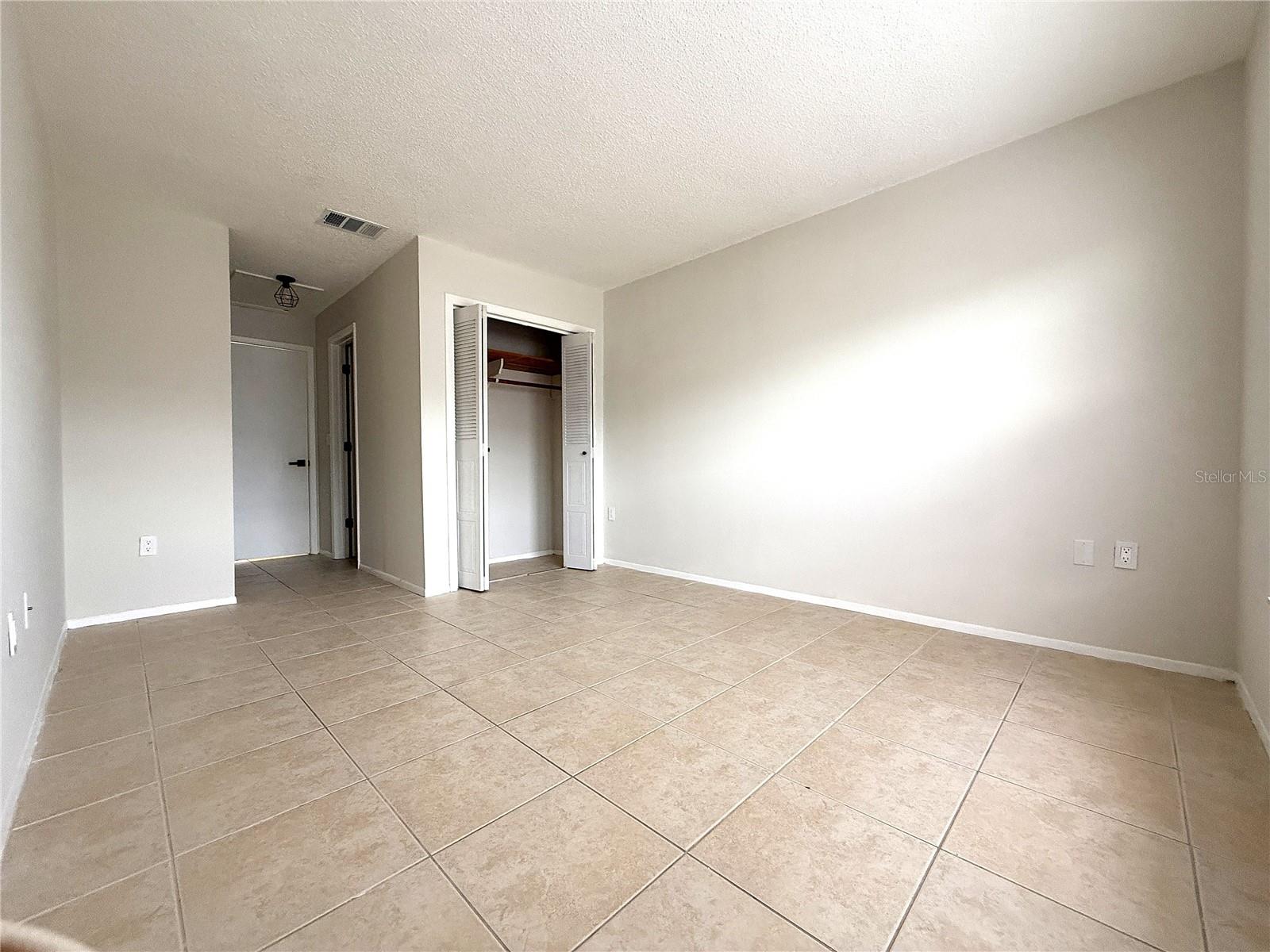 Image 12 of 17 For 3000 Wainwright Court