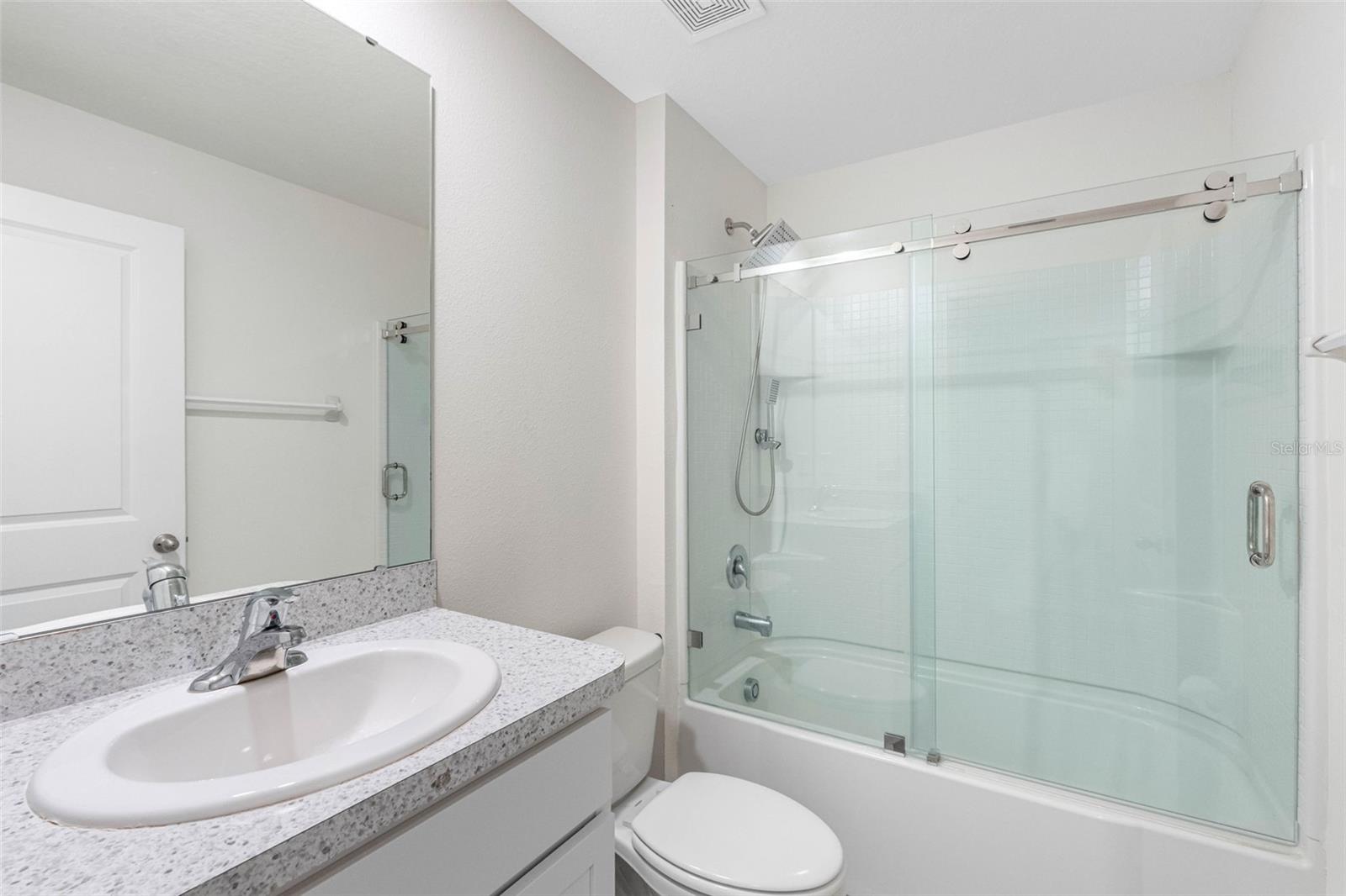 Image 18 of 54 For 1676 Hazy Sea Drive