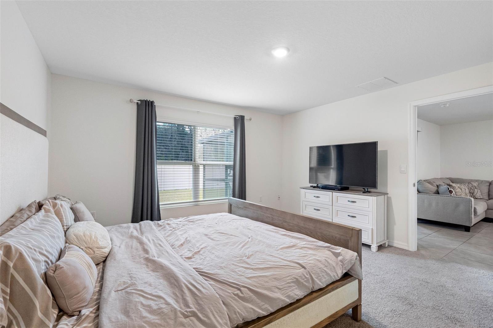 Image 22 of 54 For 1676 Hazy Sea Drive