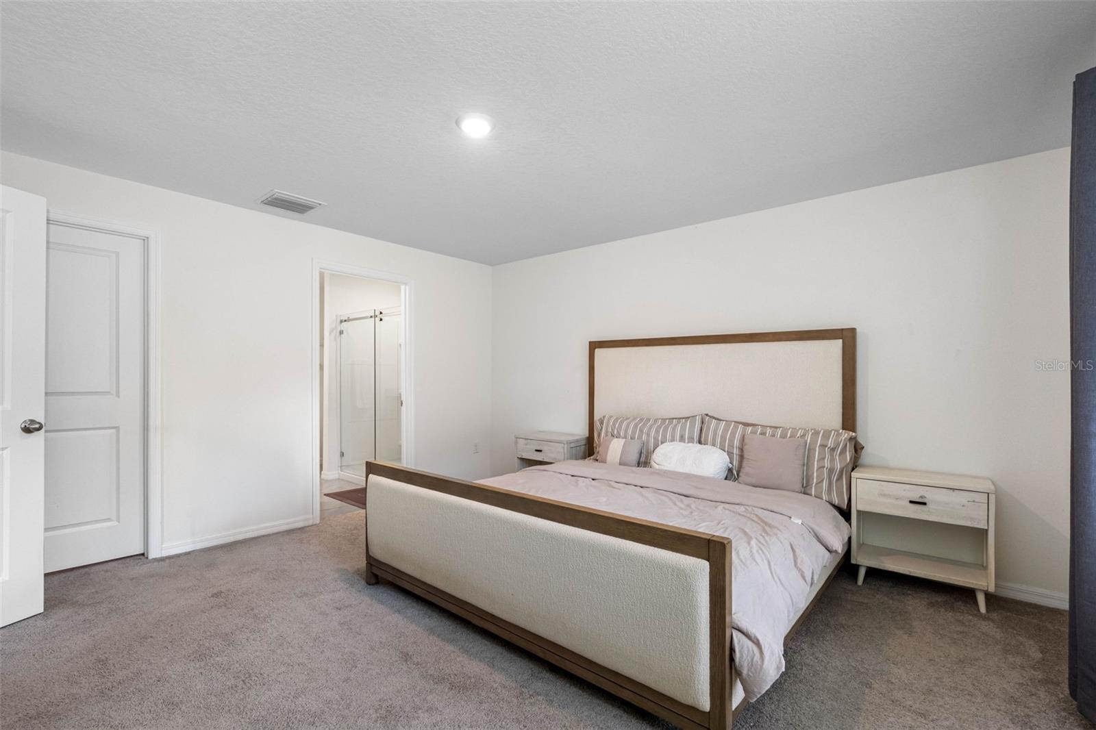 Image 23 of 54 For 1676 Hazy Sea Drive