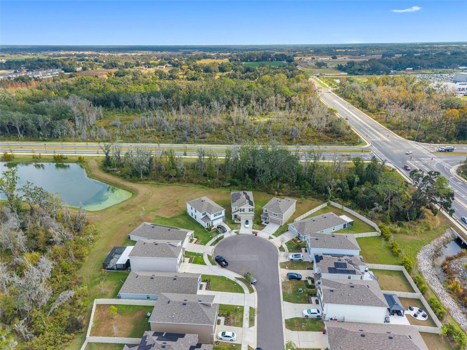 Image 37 of 54 For 1676 Hazy Sea Drive