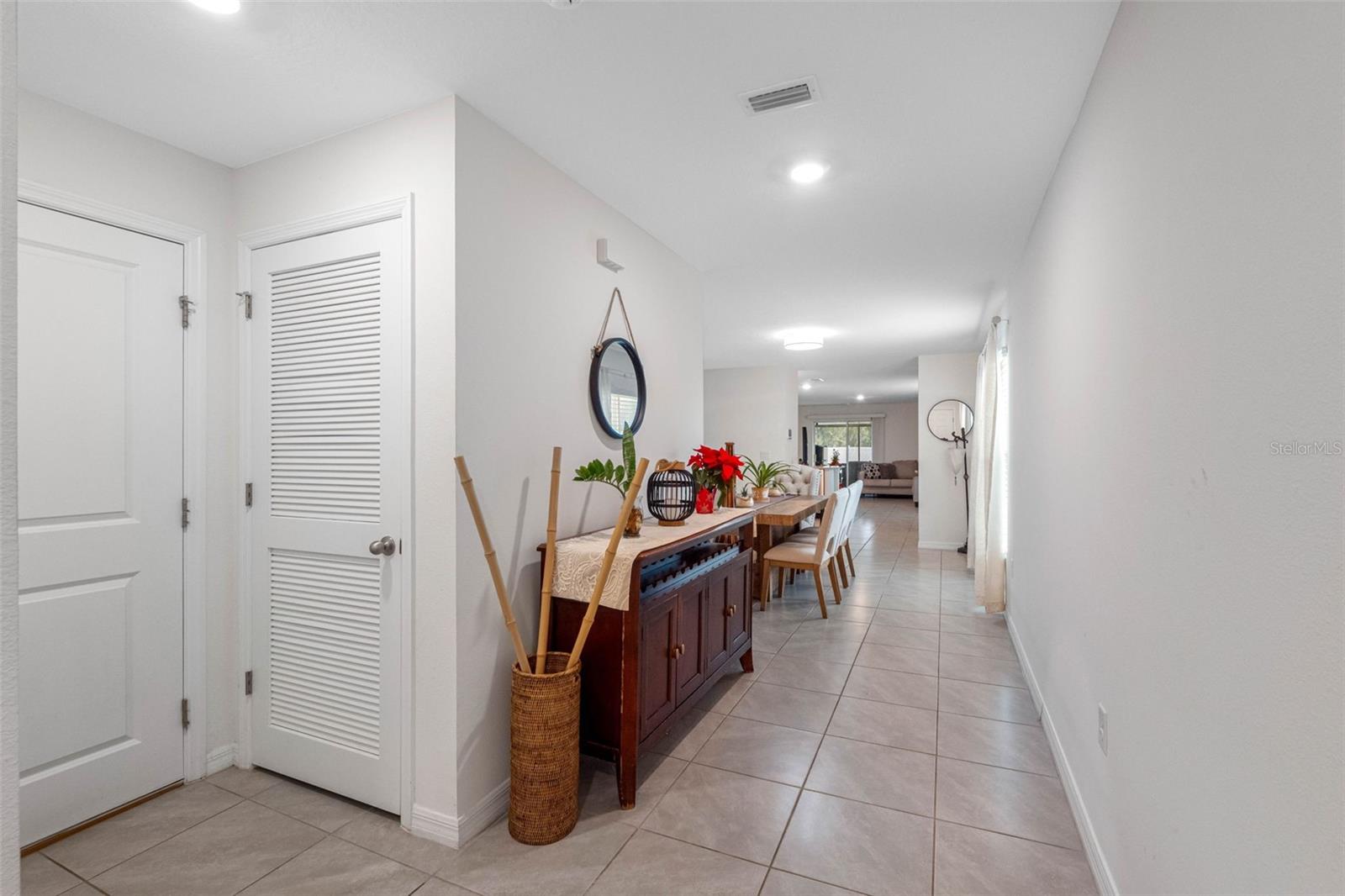 Image 4 of 54 For 1676 Hazy Sea Drive