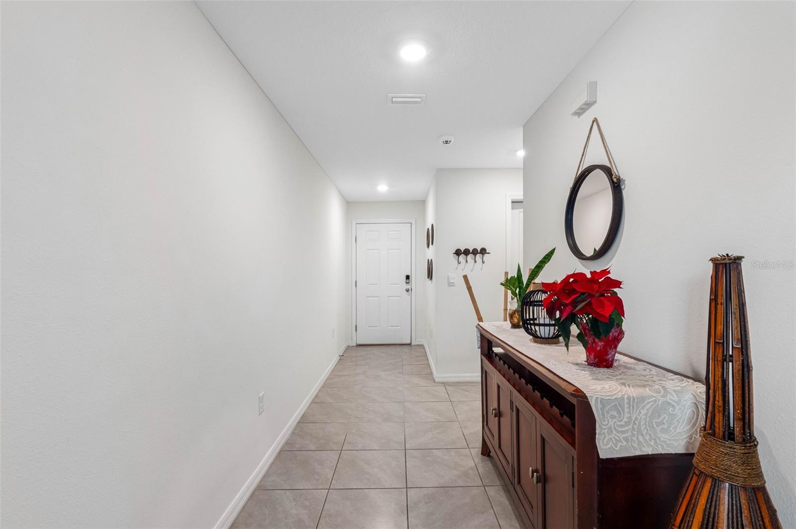 Image 5 of 54 For 1676 Hazy Sea Drive