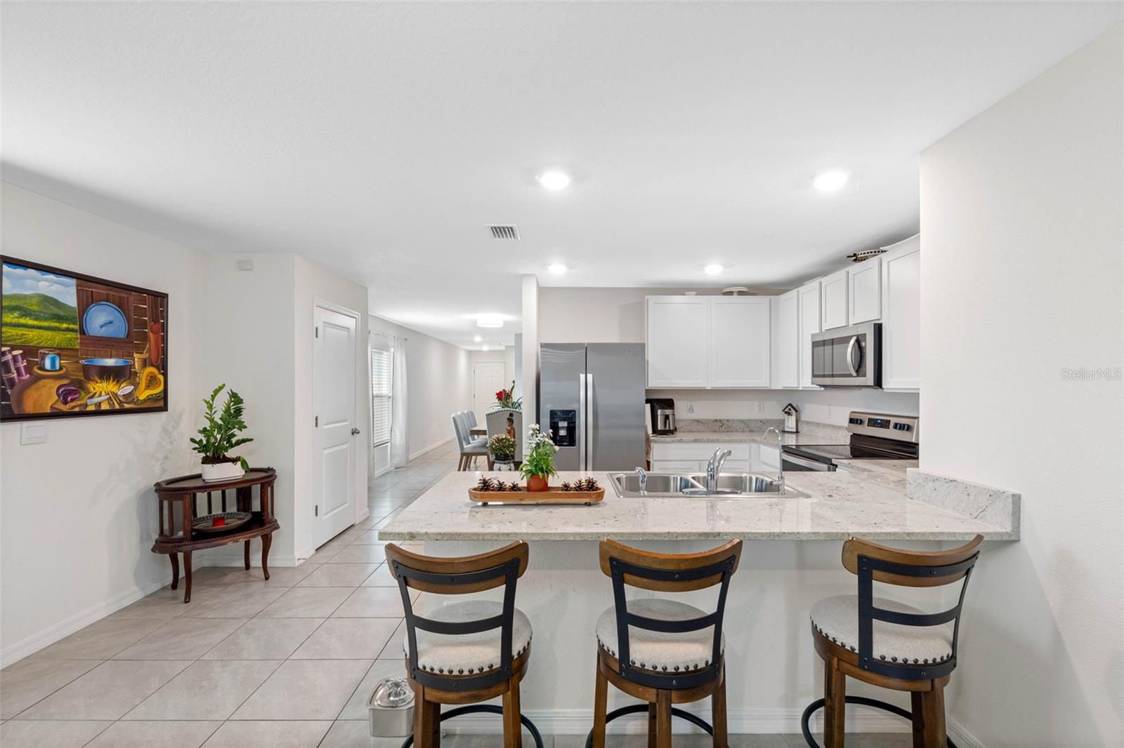 Image 8 of 54 For 1676 Hazy Sea Drive