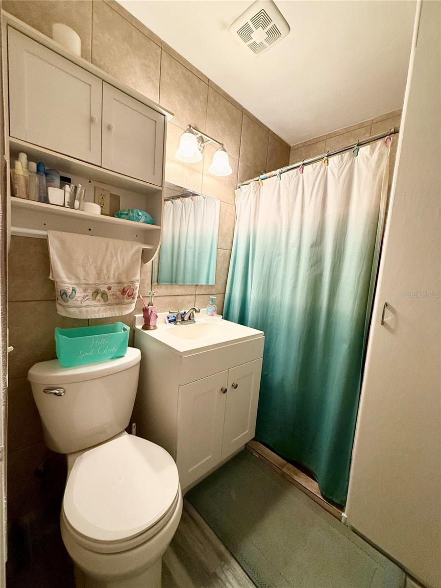 Image 15 of 32 For 43 Hibiscus Drive