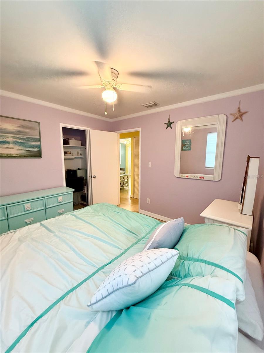 Image 19 of 32 For 43 Hibiscus Drive