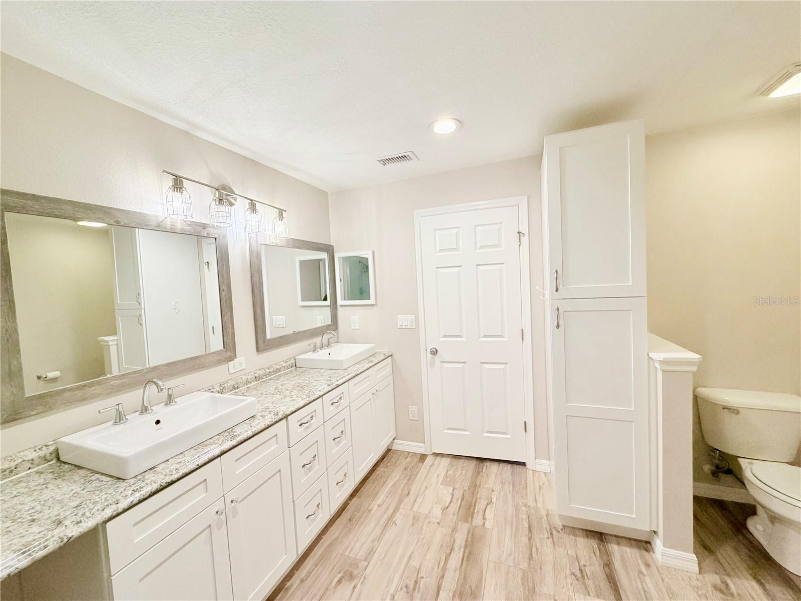 Image 23 of 49 For 30750 Temple Stand Avenue