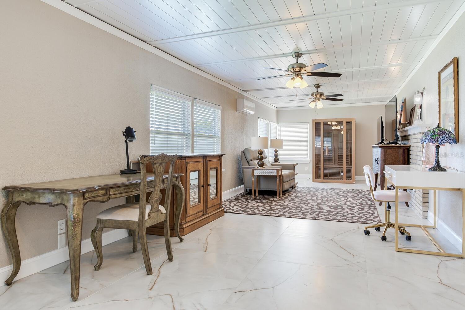 Image 19 of 56 For 5028 42nd Street S