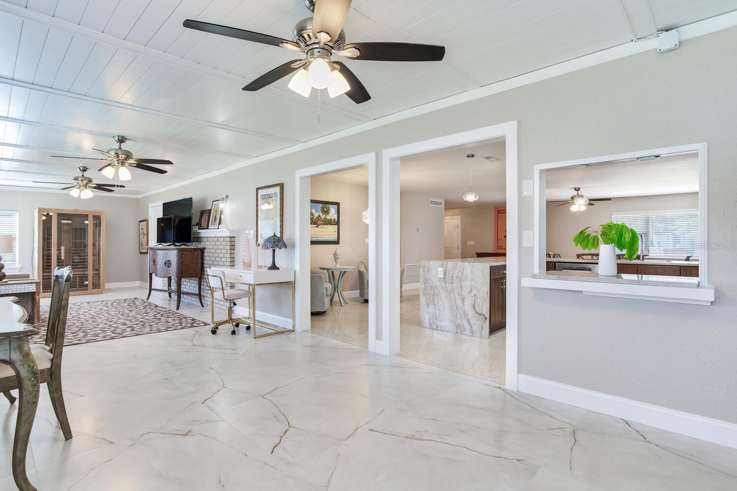 Image 23 of 56 For 5028 42nd Street S