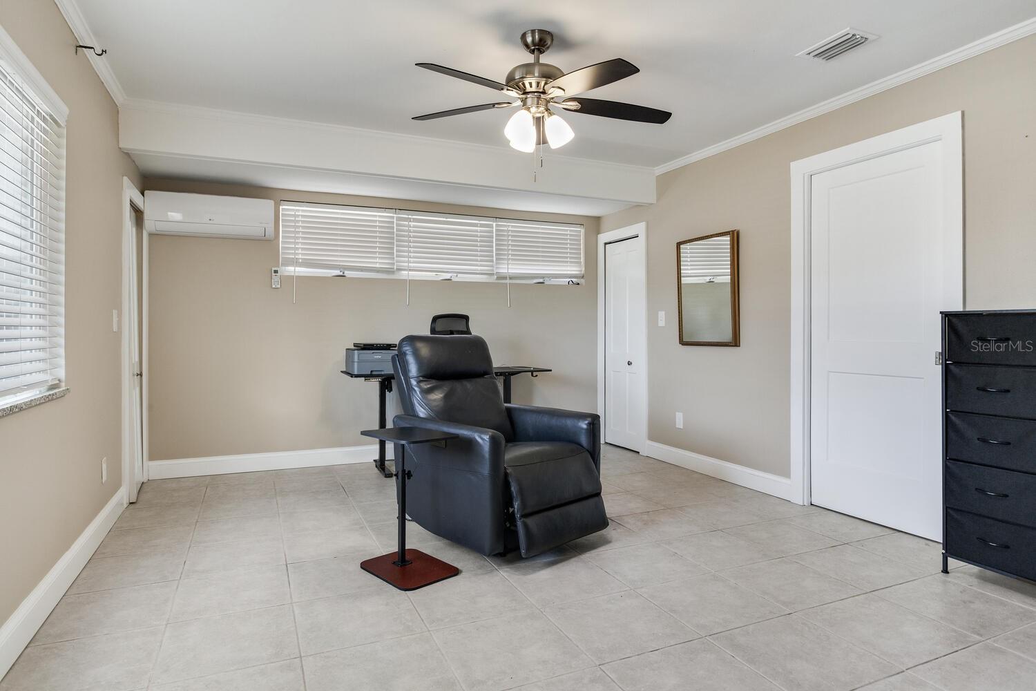 Image 33 of 56 For 5028 42nd Street S