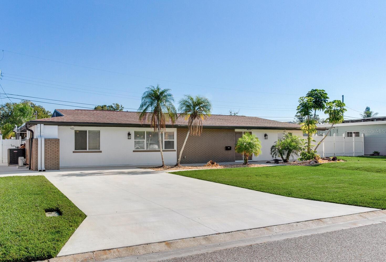 Image 42 of 56 For 5028 42nd Street S