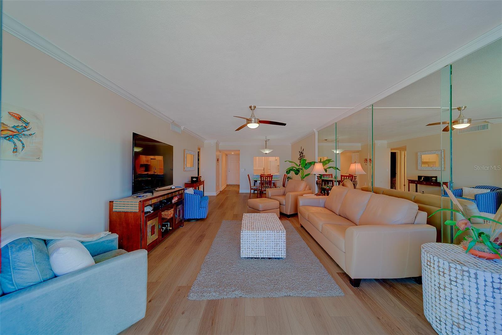 Image 19 of 58 For 18304 Gulf Boulevard 102