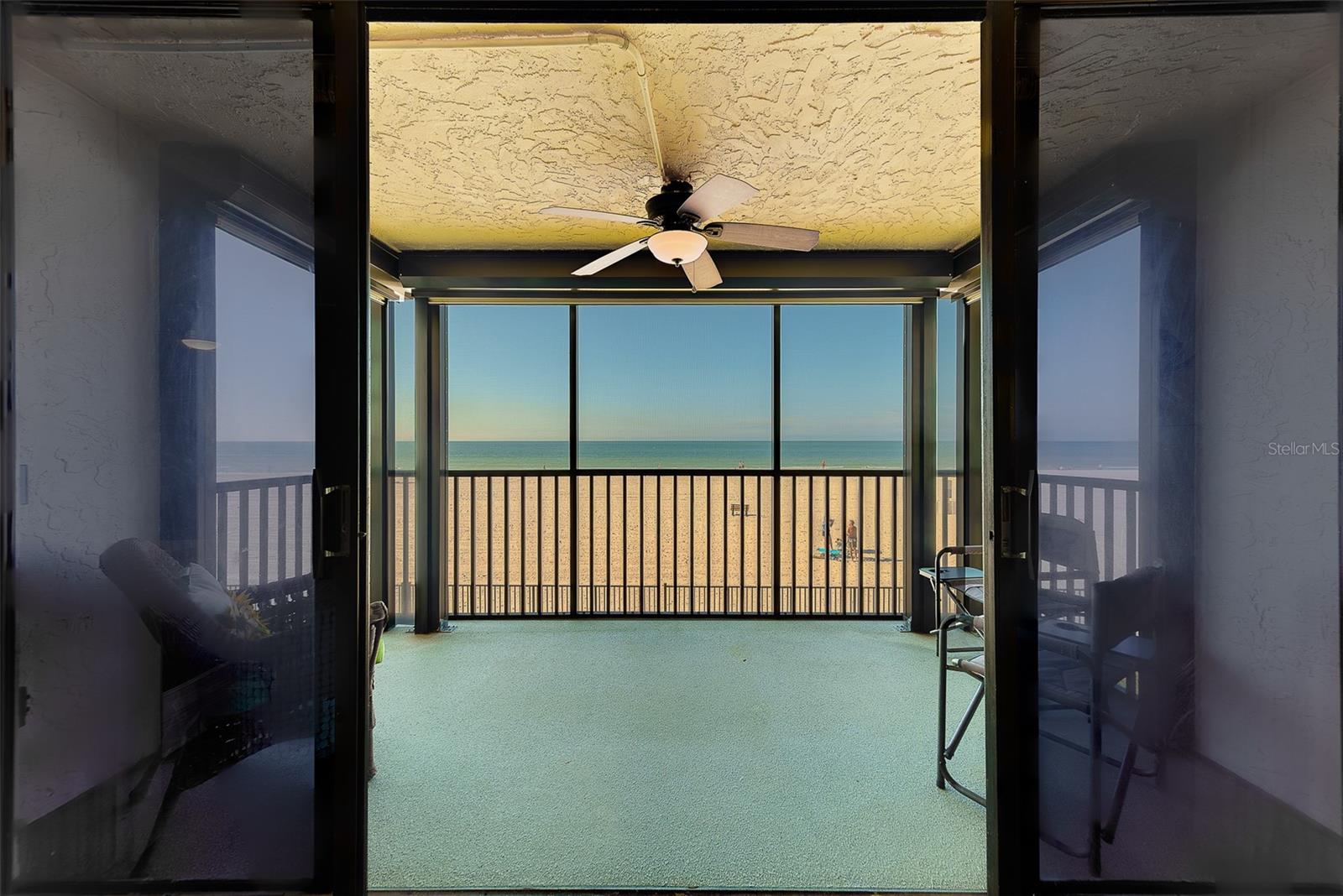 Image 22 of 58 For 18304 Gulf Boulevard 102