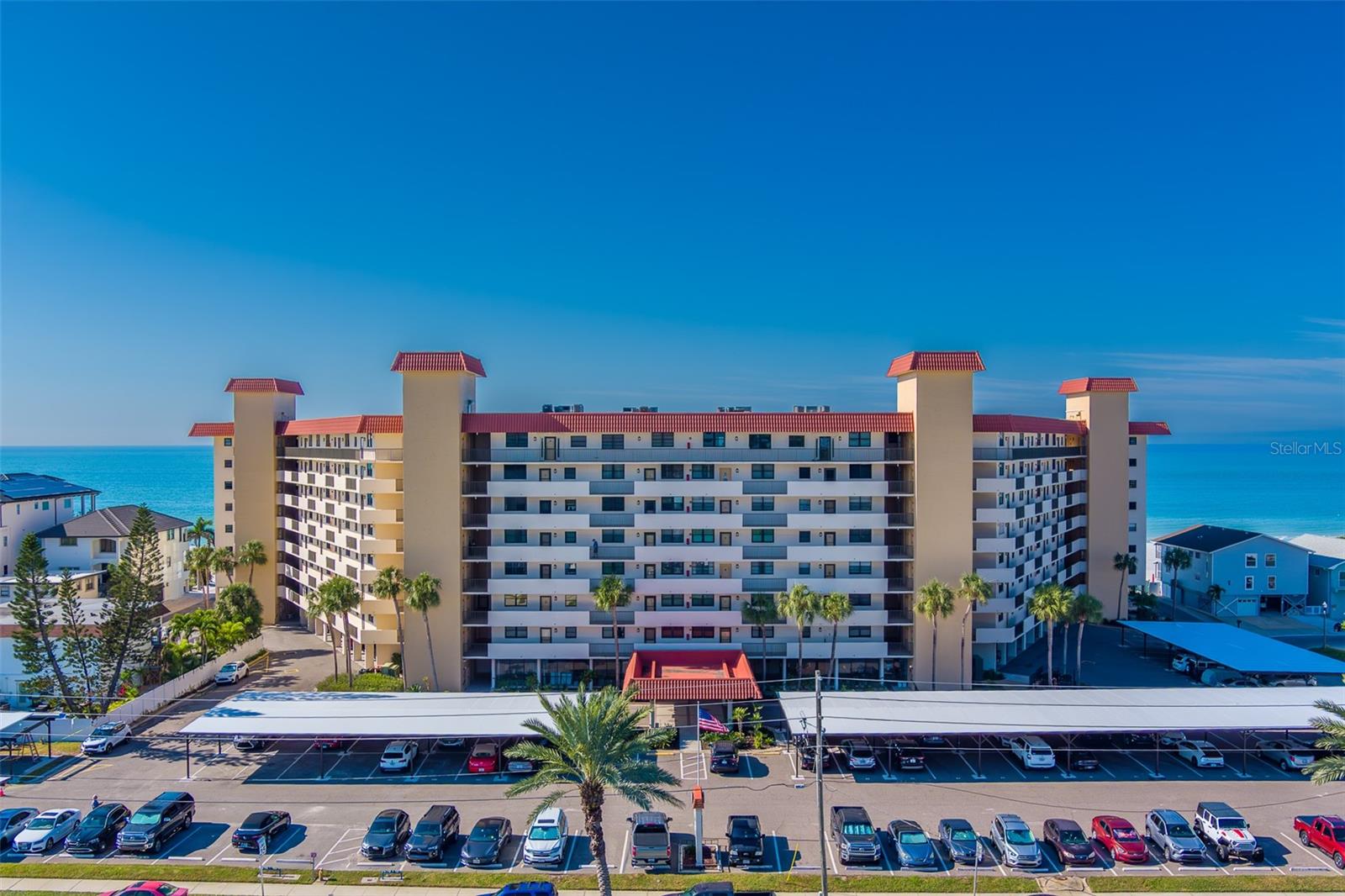 Image 39 of 58 For 18304 Gulf Boulevard 102