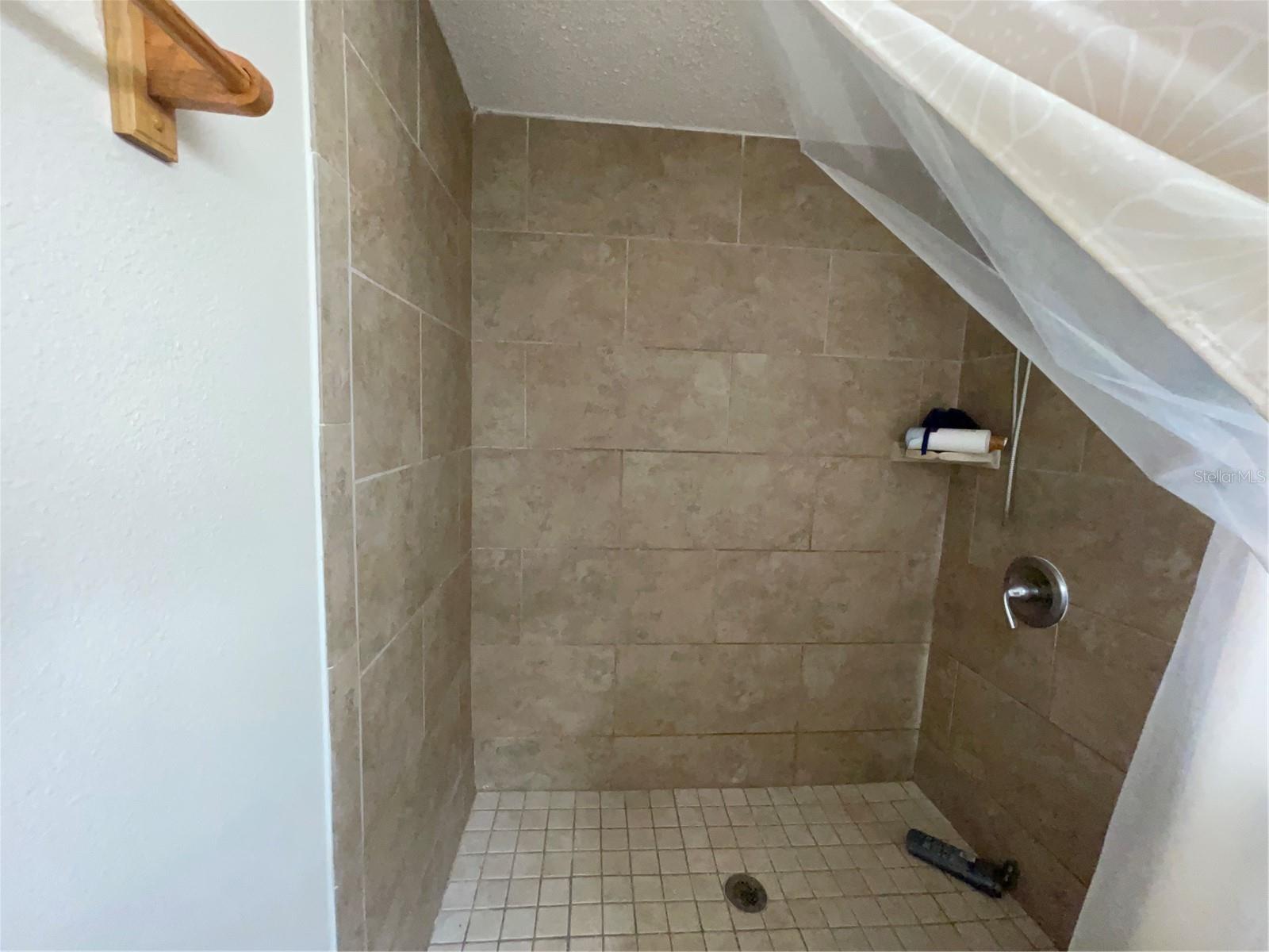 Image 15 of 26 For 9481 Highland Oak Drive 1404