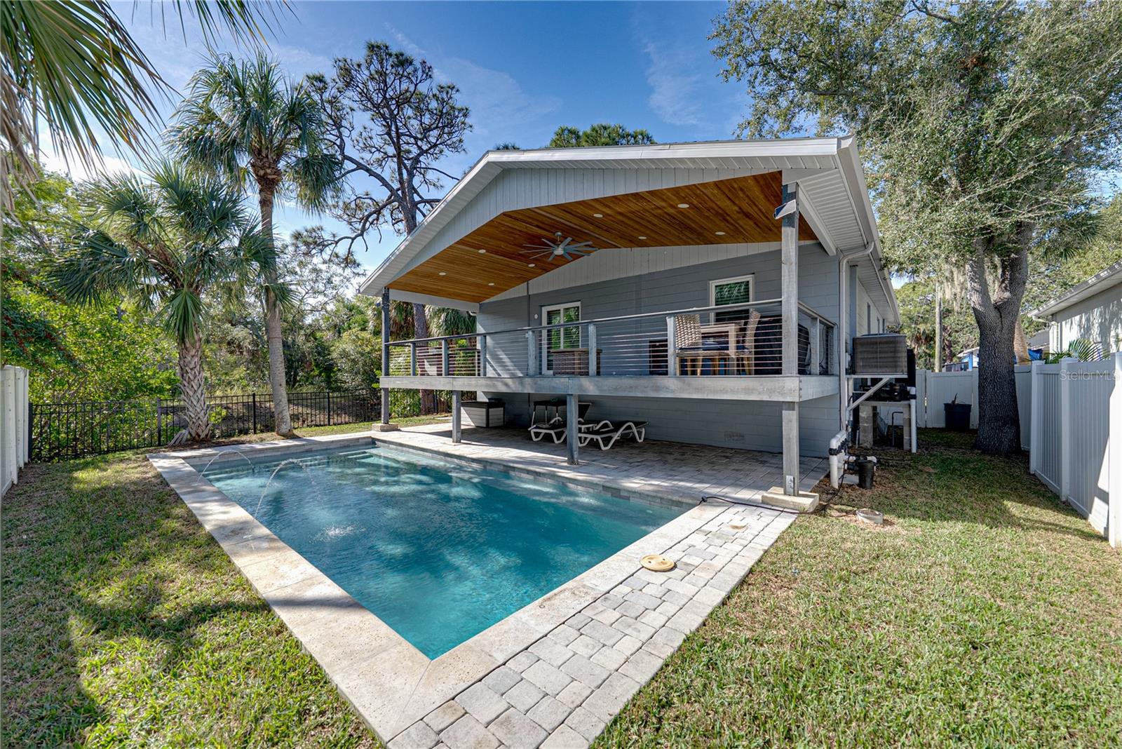 Image 33 of 49 For 7616 Sherrill Street