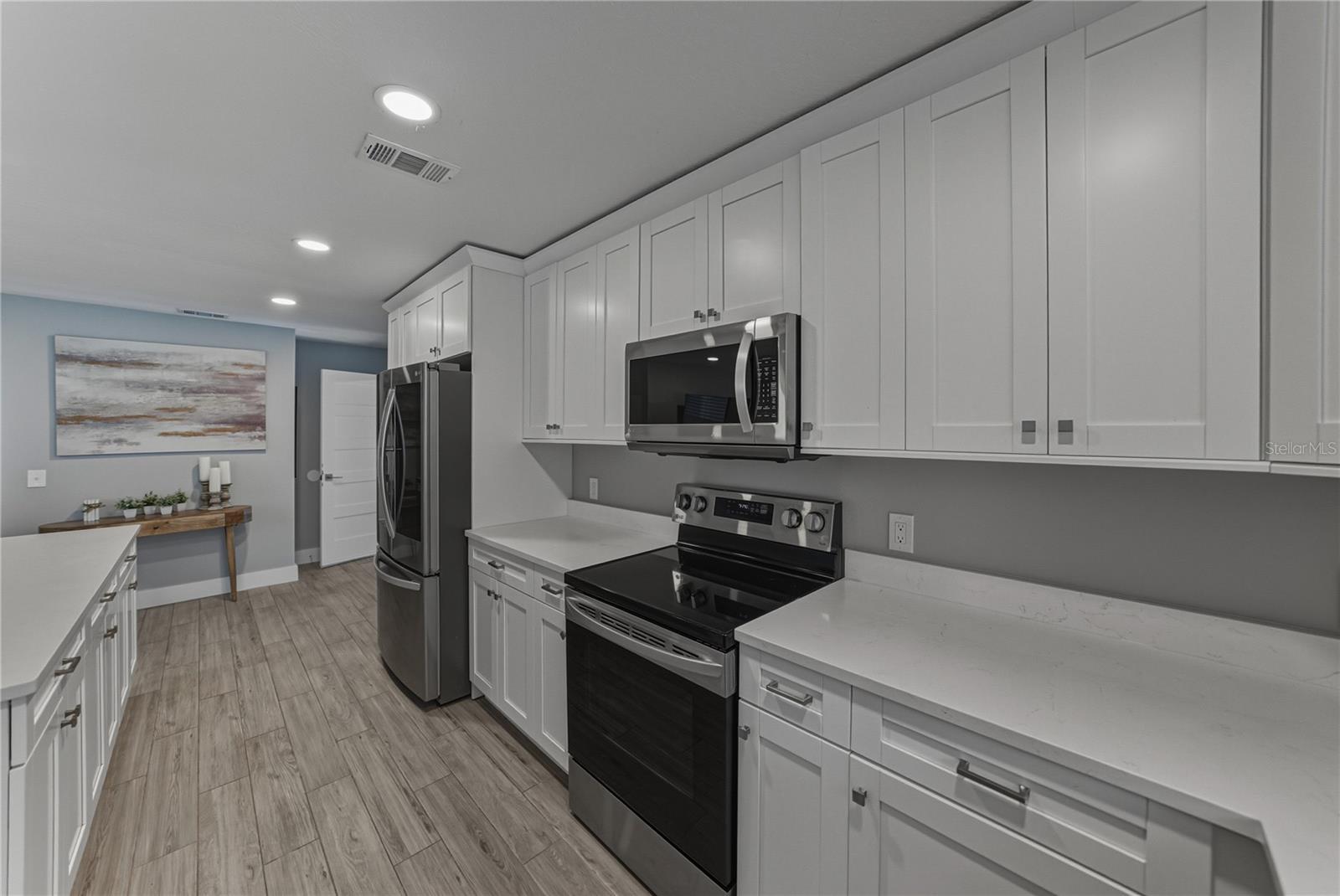 Image 6 of 49 For 7616 Sherrill Street