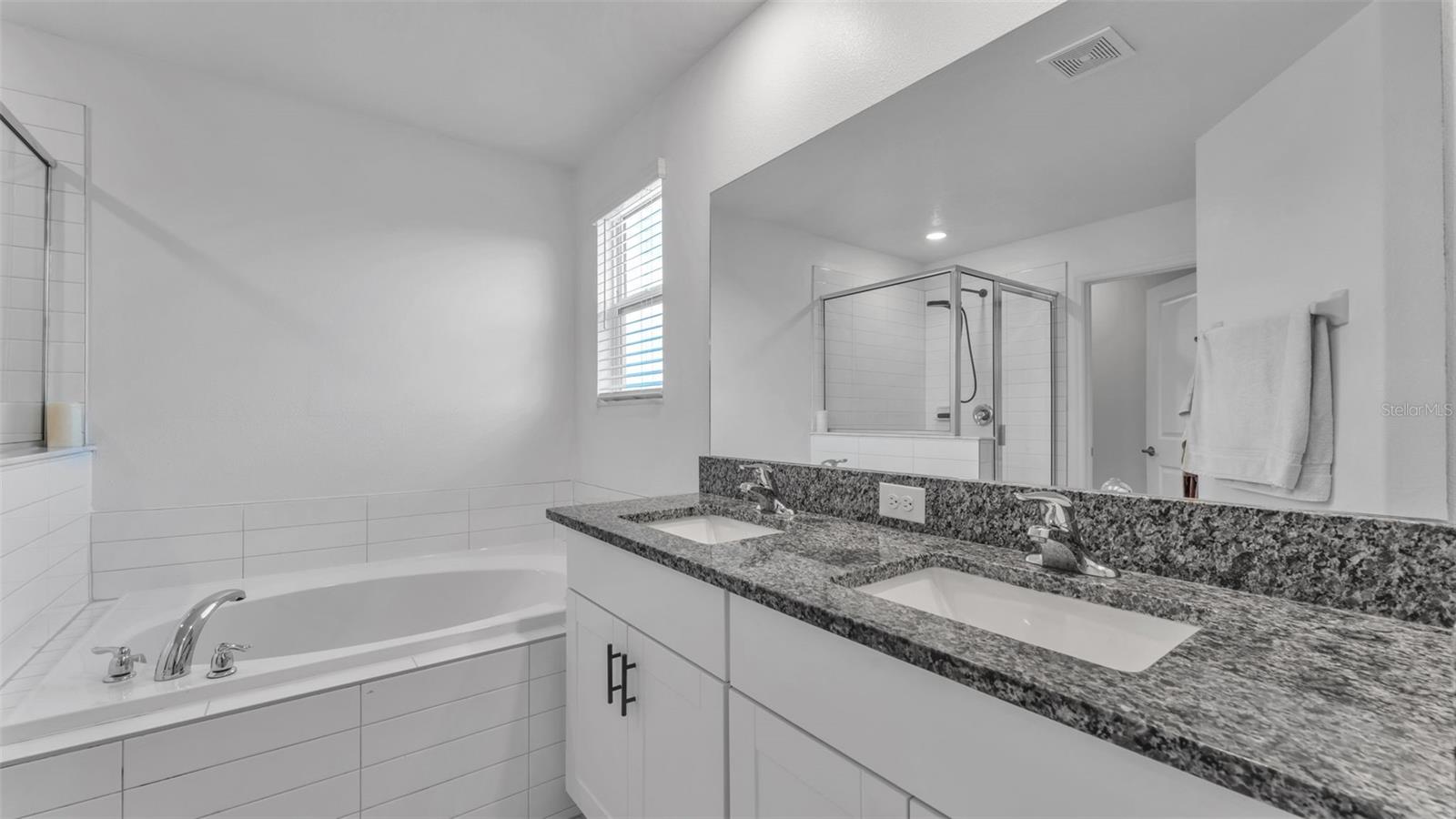 Image 20 of 40 For 6336 Bar S Bar Trail