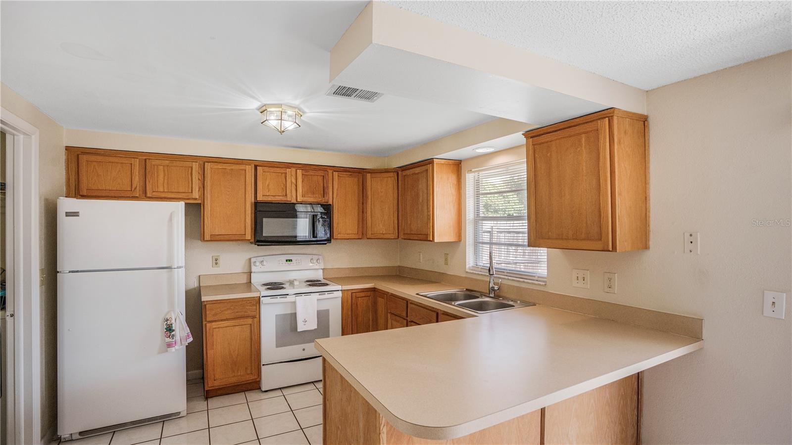 Image 12 of 32 For 16003 Sharewood Drive