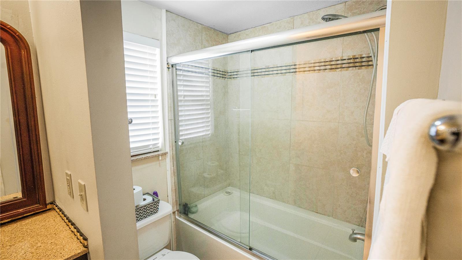 Image 21 of 32 For 16003 Sharewood Drive