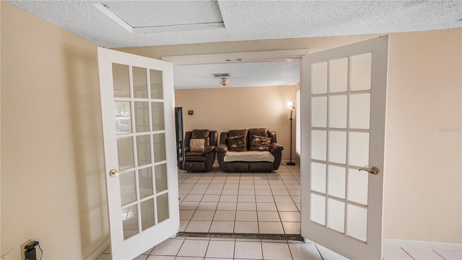 Image 8 of 32 For 16003 Sharewood Drive