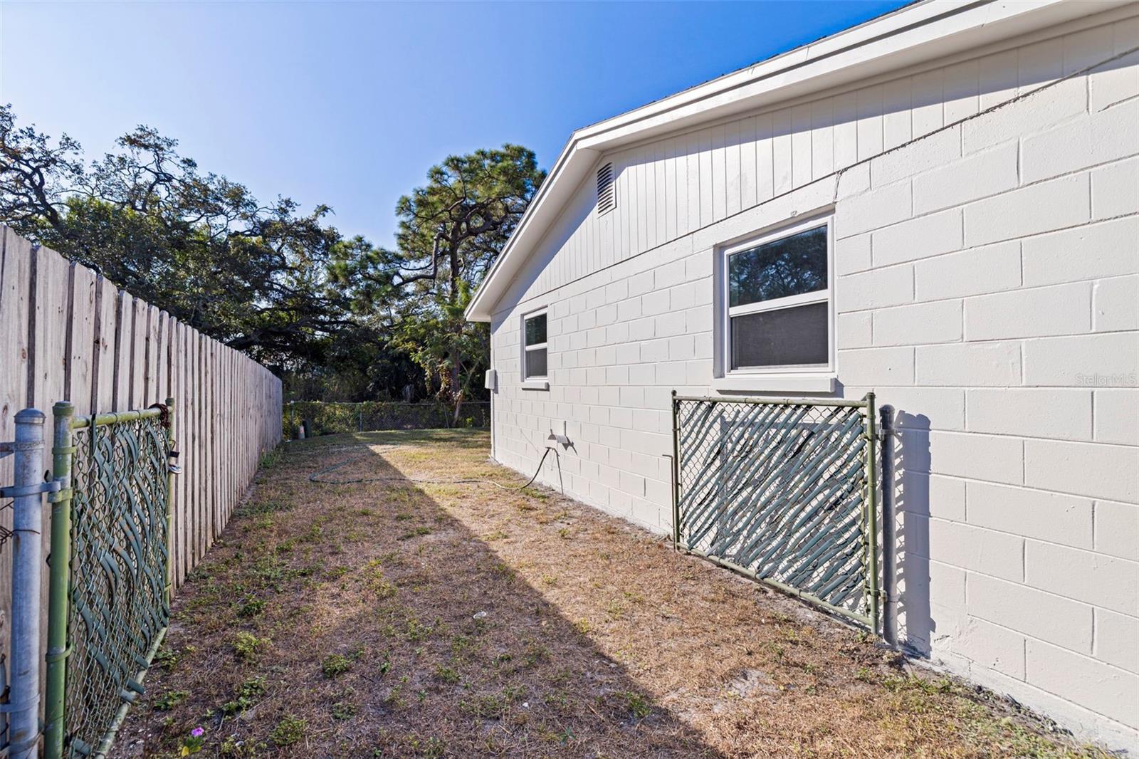 Image 17 of 21 For 5514 146th Terrace N