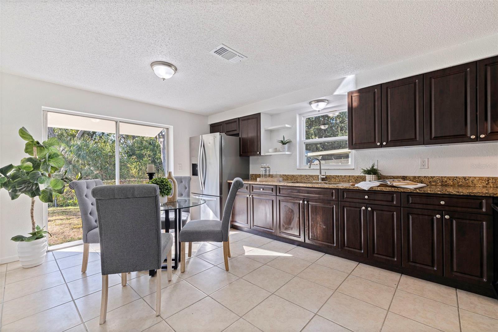 Image 7 of 21 For 5514 146th Terrace N