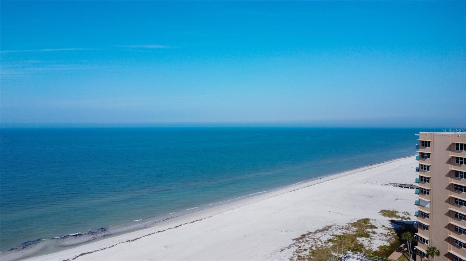 Image 28 of 46 For 880 Mandalay Avenue S405