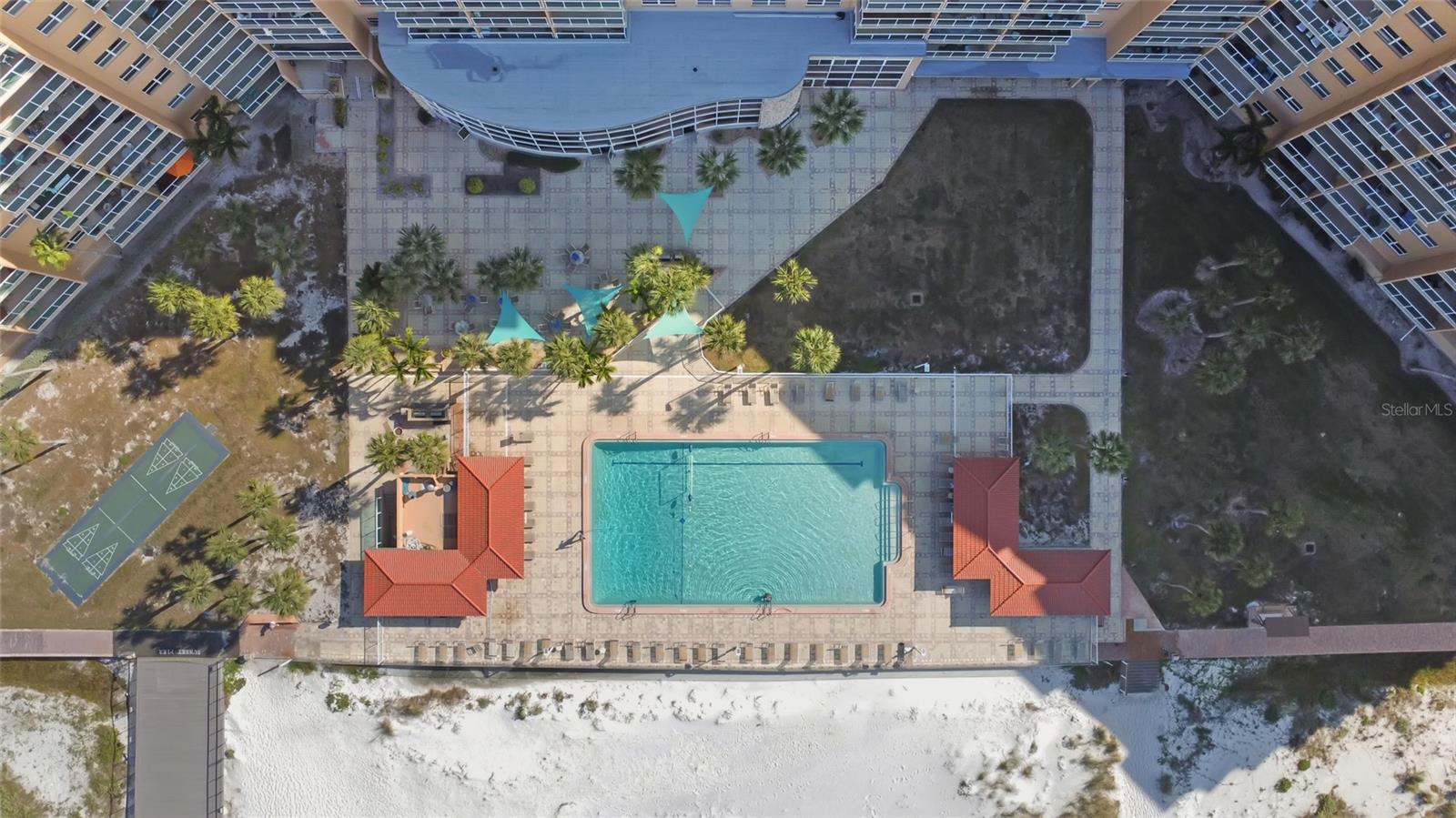 Image 8 of 46 For 880 Mandalay Avenue S405