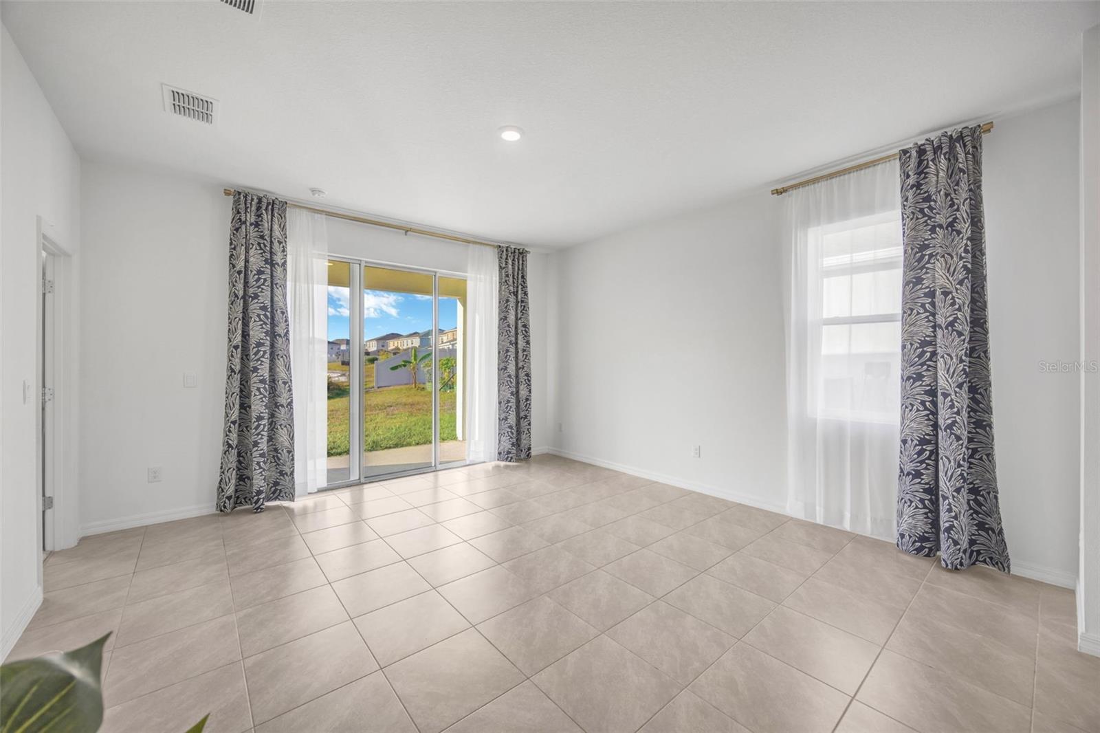 Image 26 of 58 For 2555 Bending Bonsai Drive