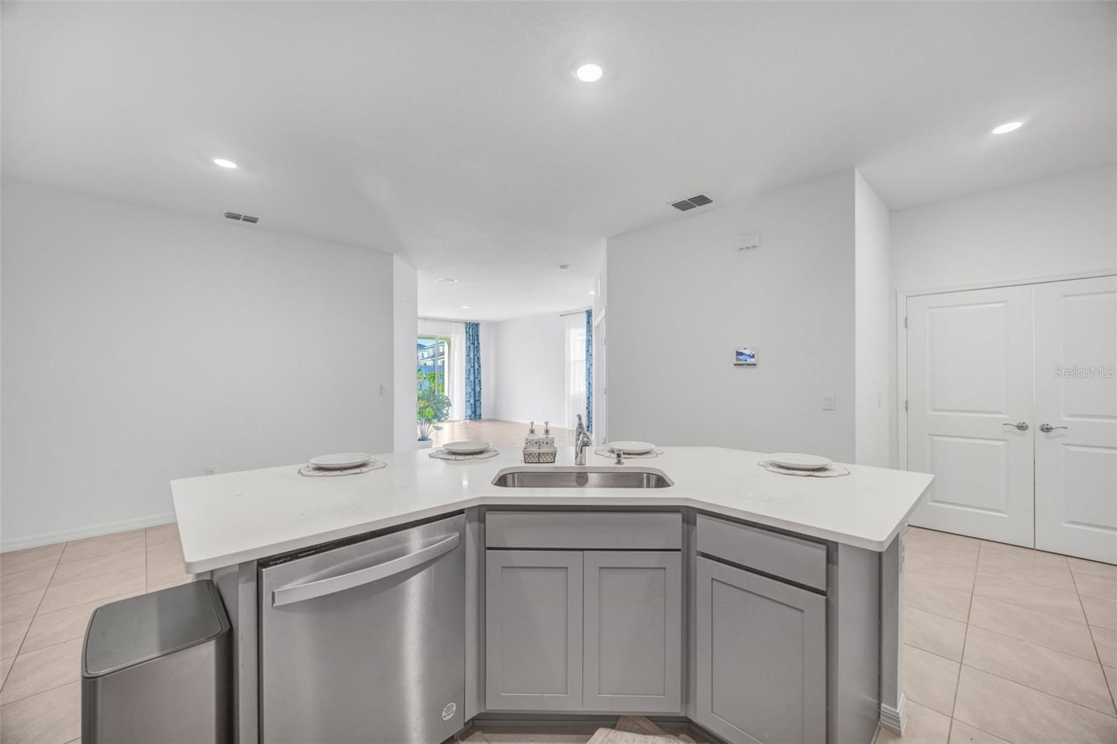 Image 40 of 58 For 2555 Bending Bonsai Drive