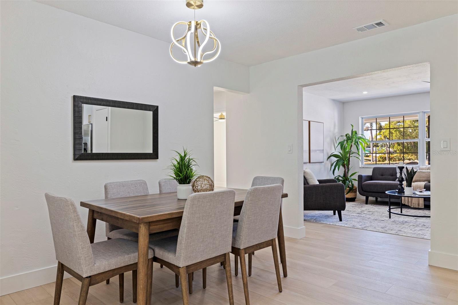 Image 11 of 45 For 6550 20th Street S