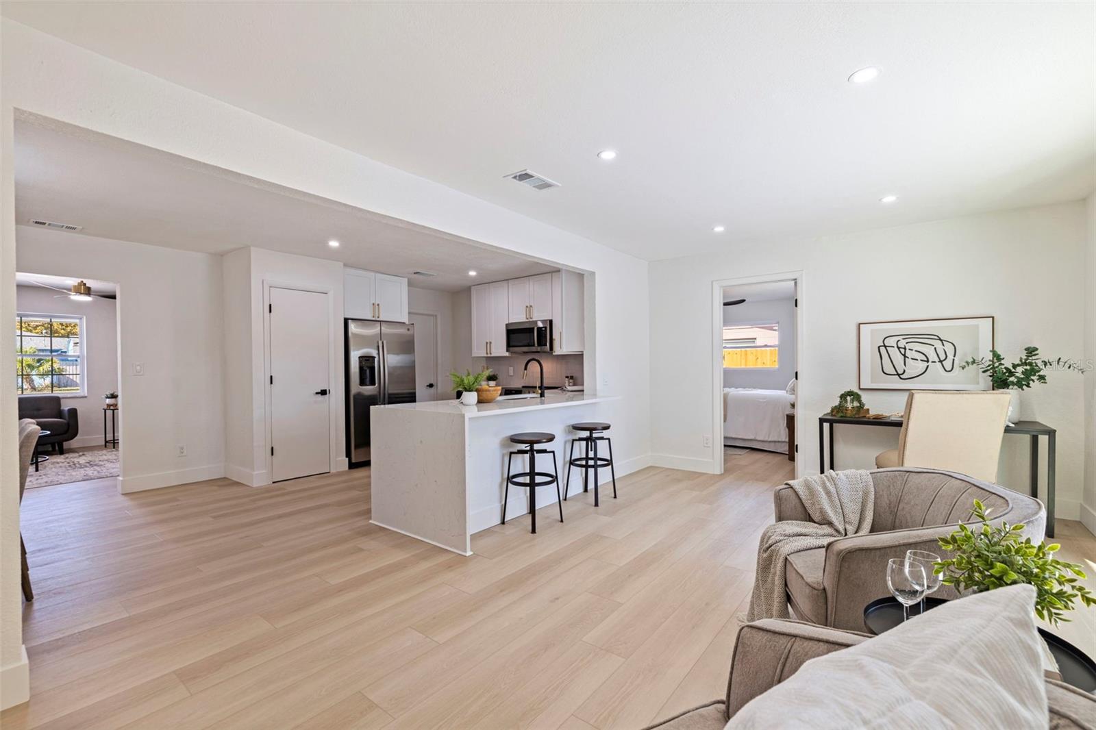 Image 18 of 45 For 6550 20th Street S