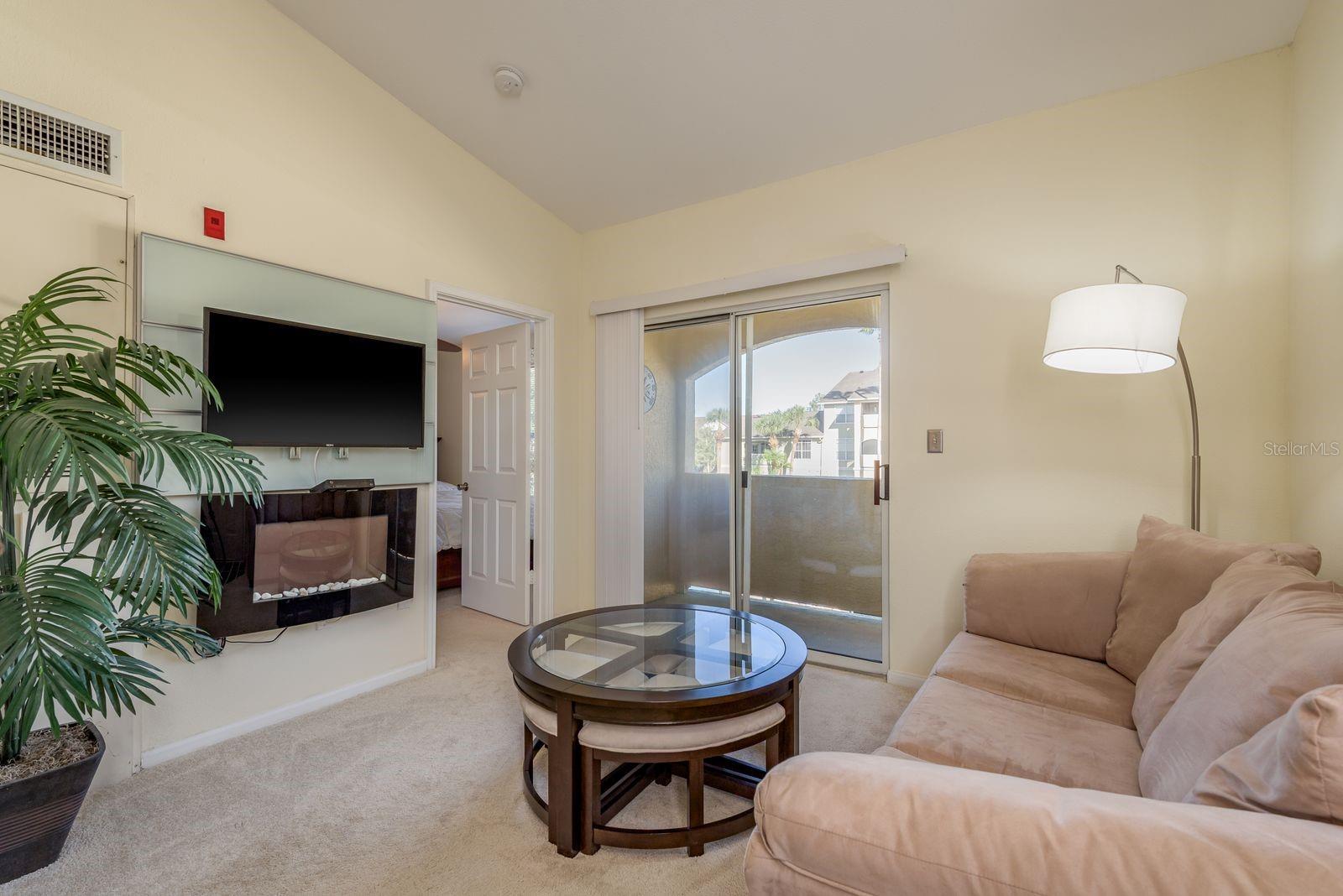 Image 11 of 34 For 1240 Missouri Avenue 414