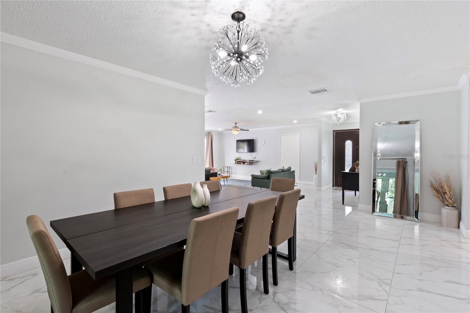 Image 10 of 49 For 7301 Twelve Oaks Boulevard