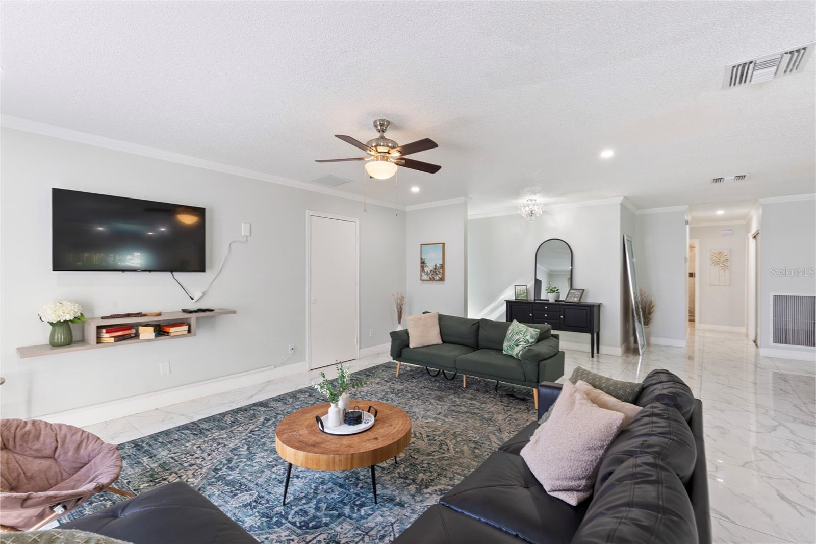 Image 15 of 49 For 7301 Twelve Oaks Boulevard