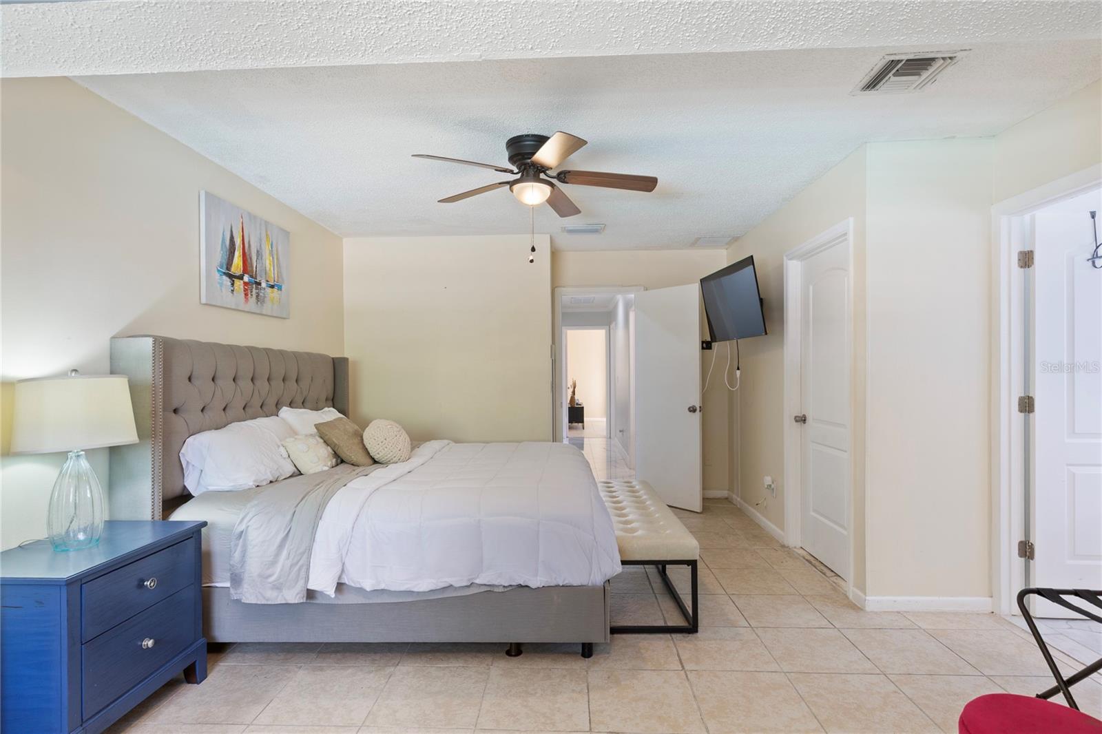 Image 26 of 49 For 7301 Twelve Oaks Boulevard