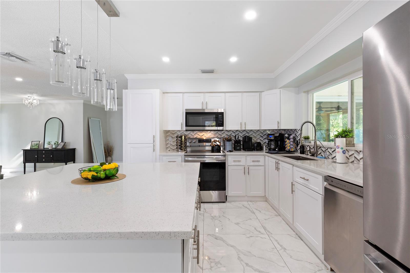 Image 9 of 49 For 7301 Twelve Oaks Boulevard