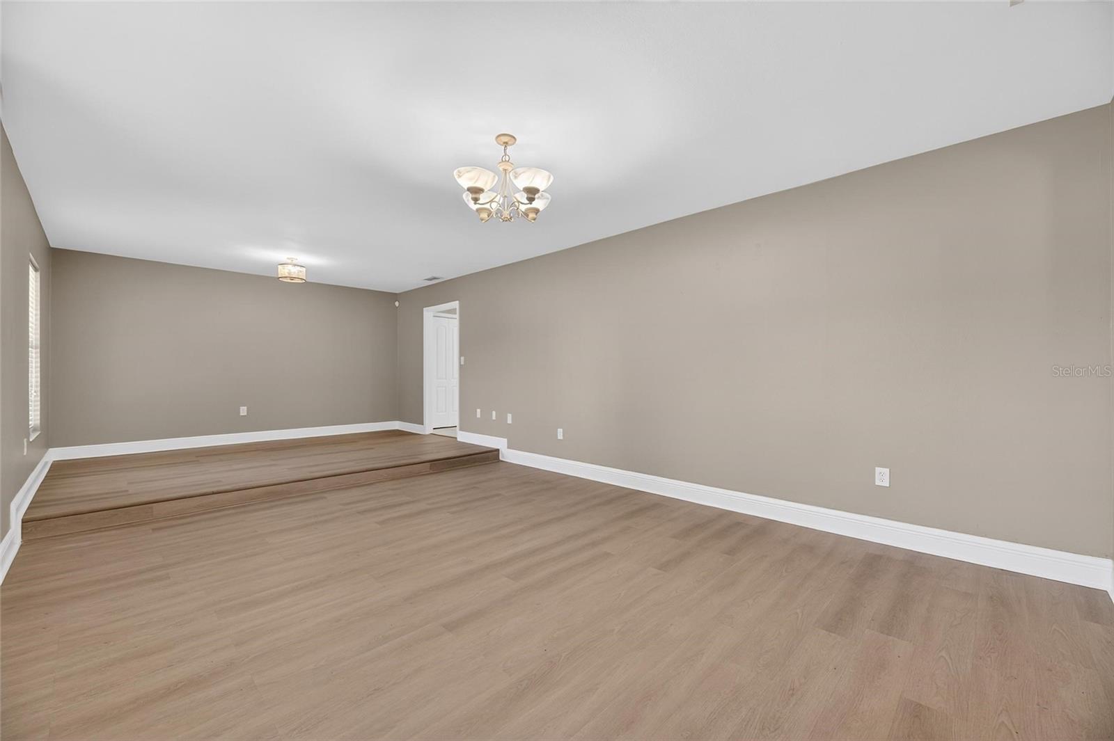 Image 11 of 97 For 2008 58th Street