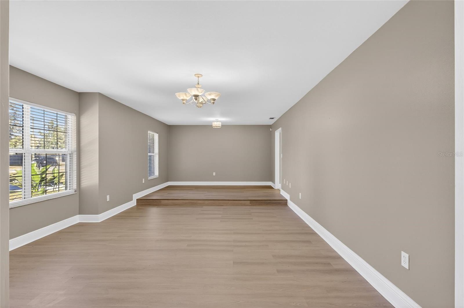 Image 12 of 97 For 2008 58th Street