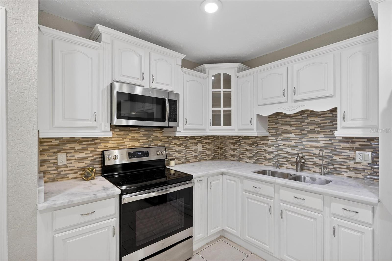 Image 17 of 97 For 2008 58th Street