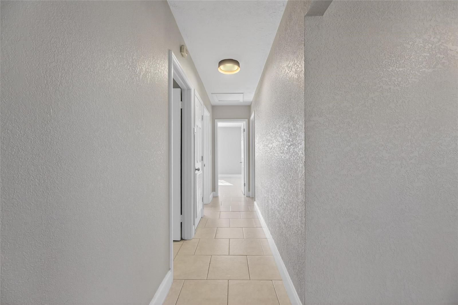 Image 27 of 97 For 2008 58th Street