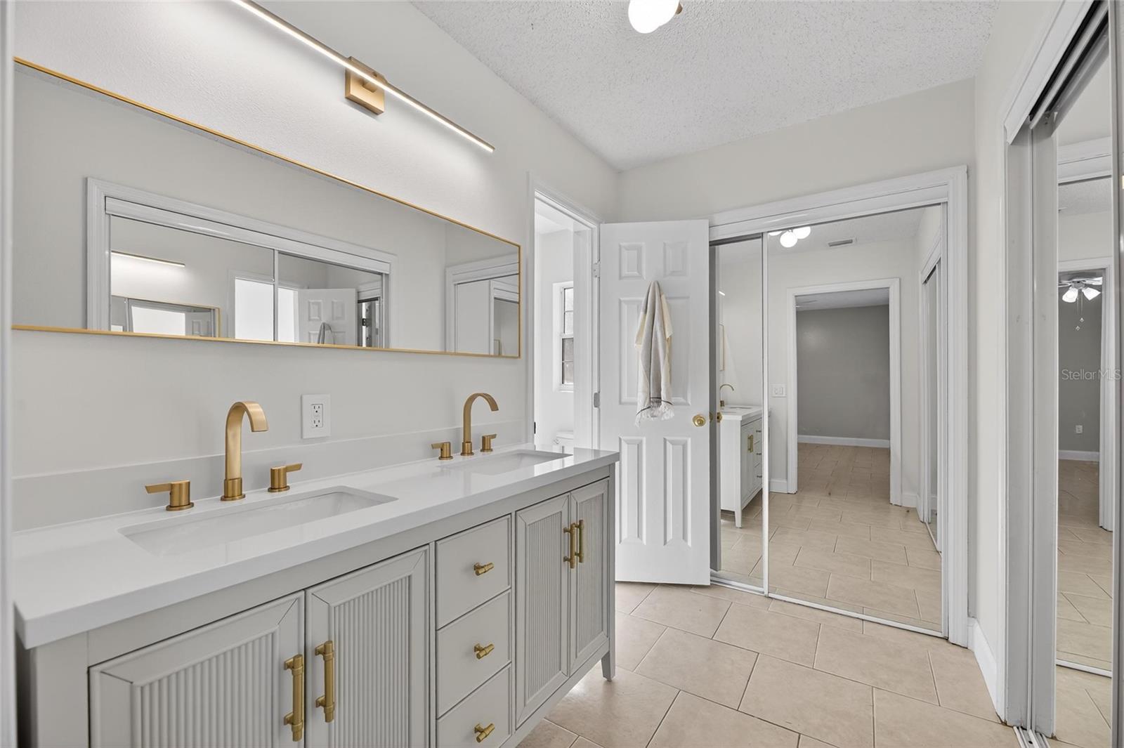 Image 32 of 97 For 2008 58th Street