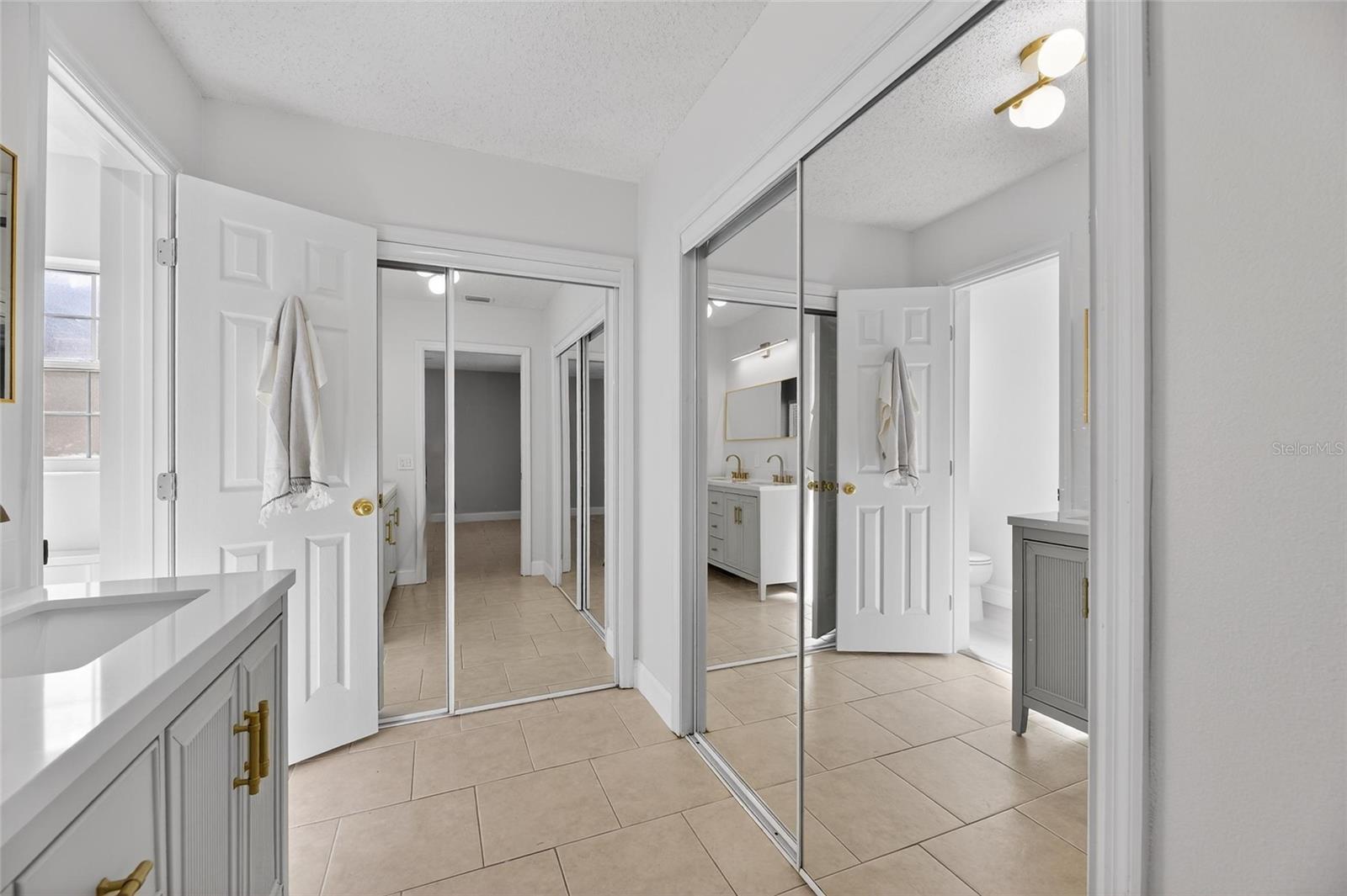 Image 33 of 97 For 2008 58th Street