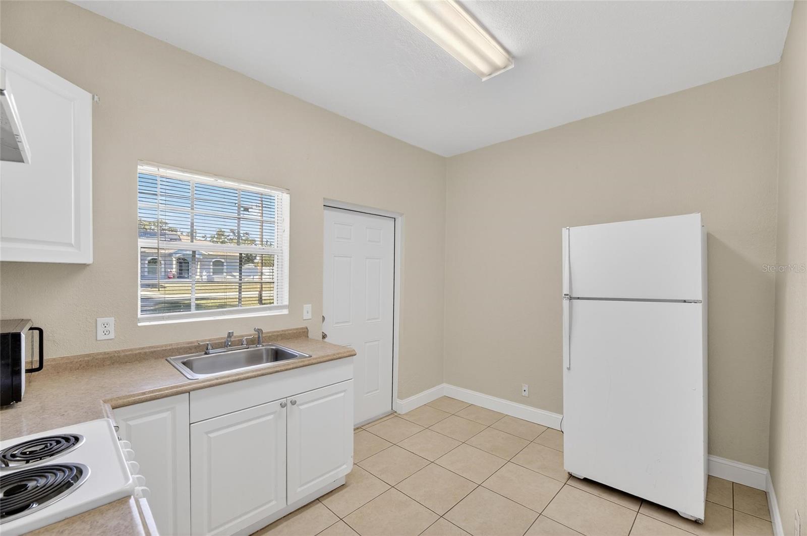 Image 70 of 97 For 2008 58th Street