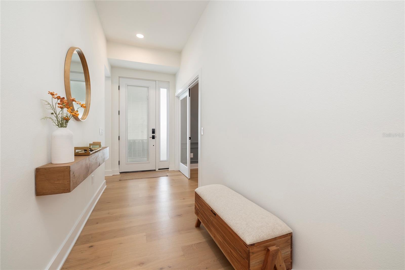 Image 4 of 50 For 372 Larboard Way