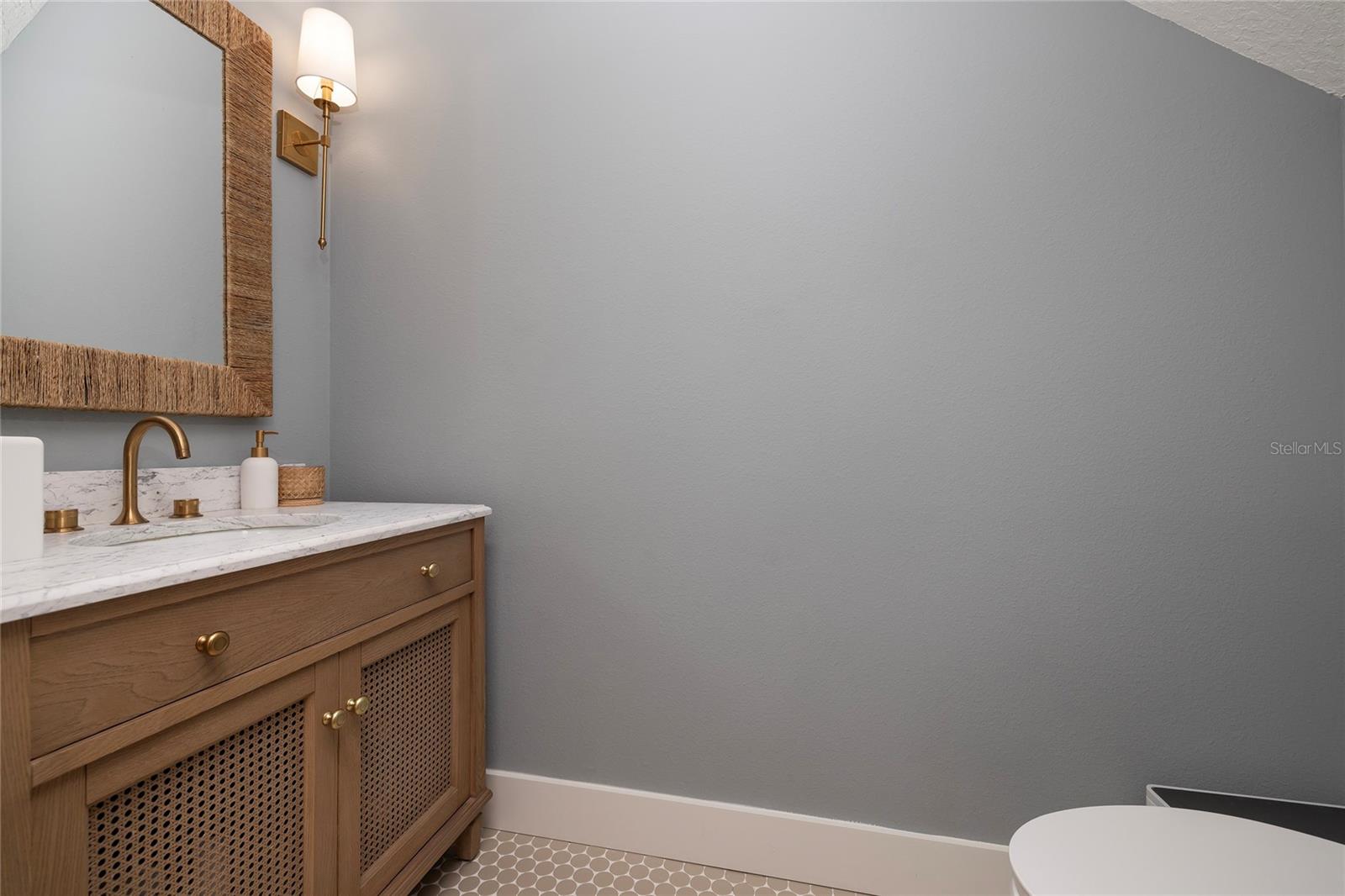 Image 40 of 50 For 372 Larboard Way