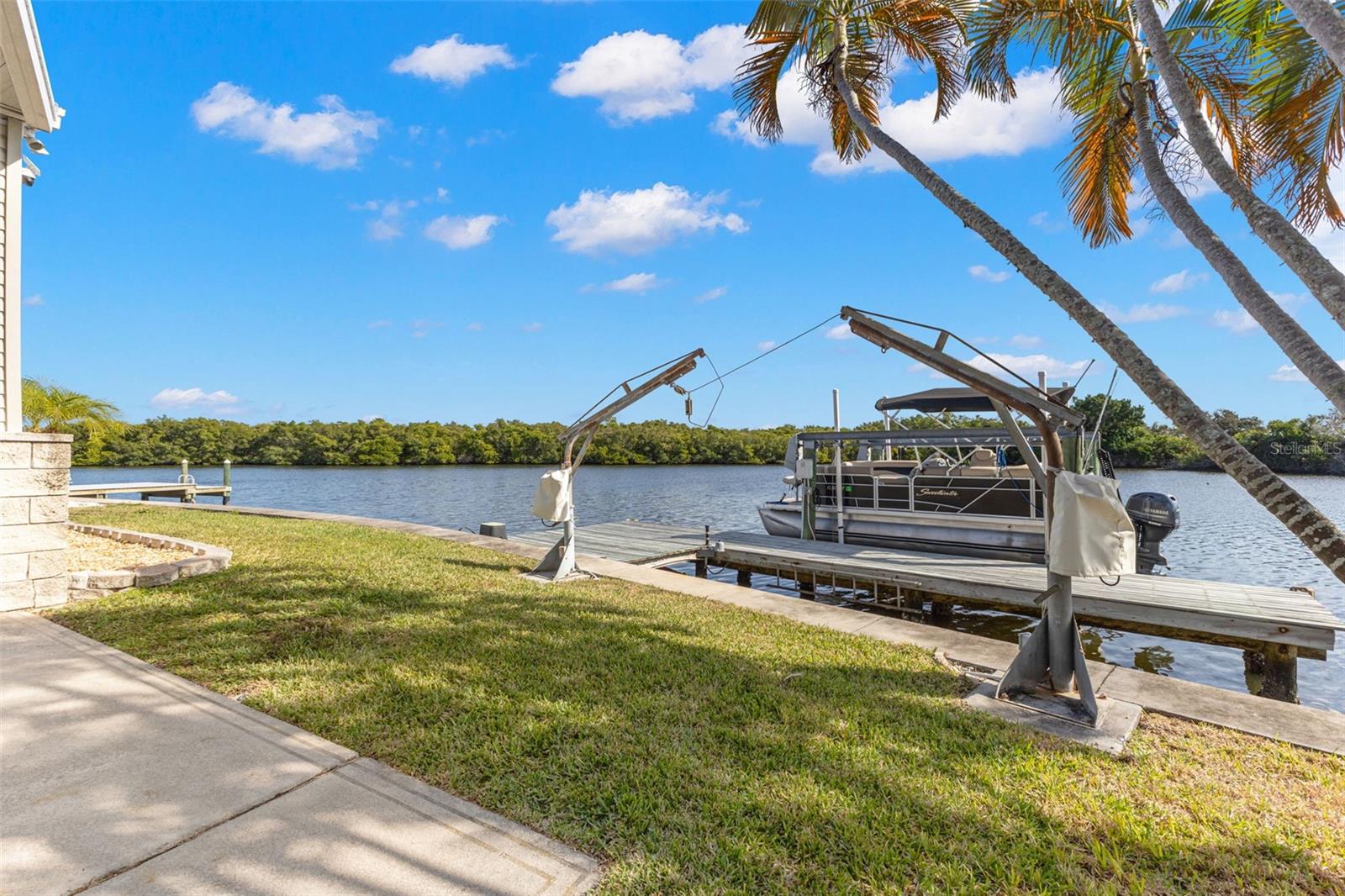 Image 17 of 37 For 7013 Mount Piney Road Ne 724